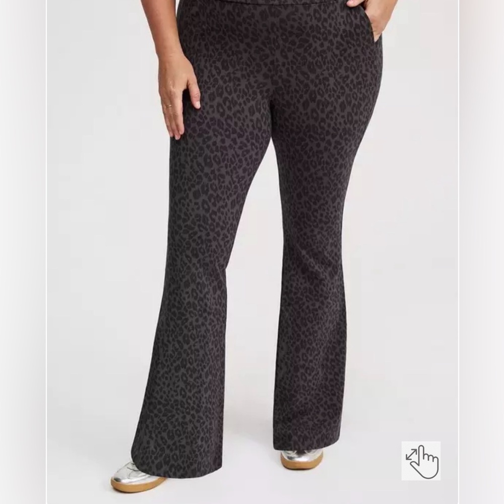 Torrid Gray Charcoal Leopard Flare Leggings